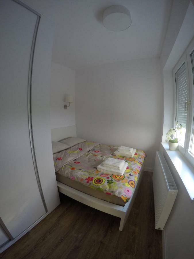 גדינייה Starowiejska 9 Apartments מראה חיצוני תמונה
